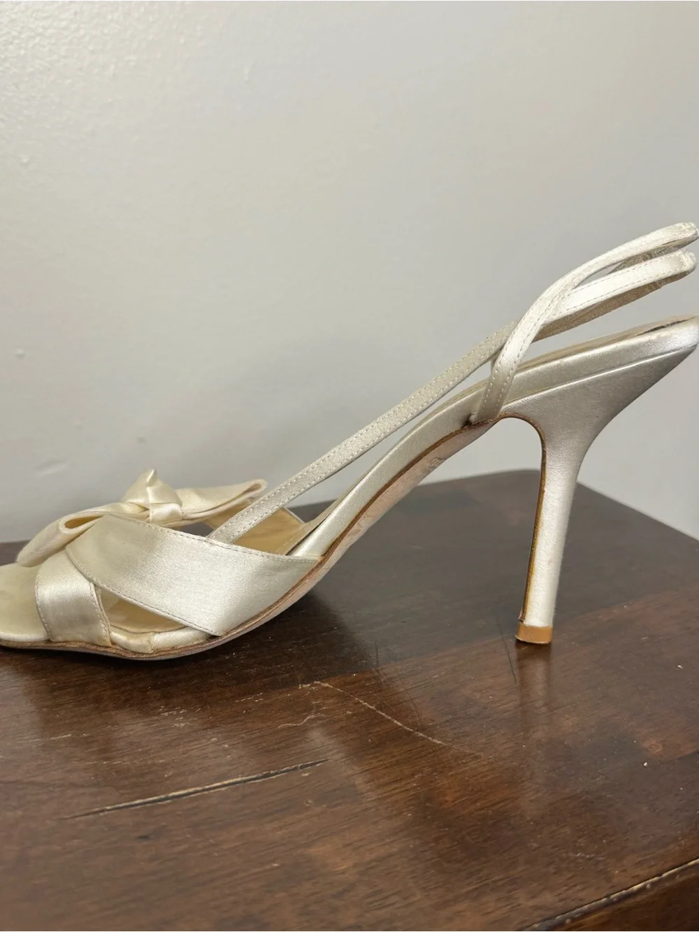 Kate Spade Mattie Satin Bow Slingback Heels Ivory/Cream 8B